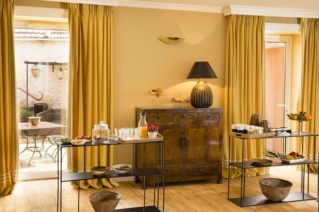 Hotel De France Angerville  Eksteriør billede